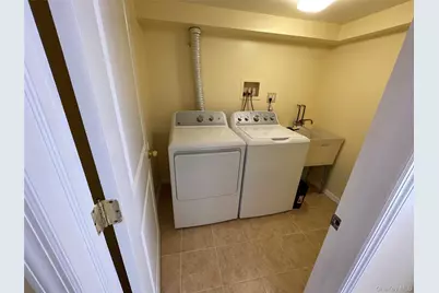 5 Denton Place, Farmingdale, NY 11735 - Photo 30