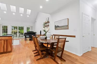 147 Pond View Drive, Port Washington, NY 11050 - Photo 12