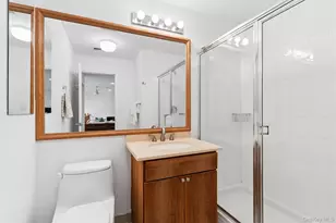 147 Pond View Dr, Port Washington, NY 11050 - Photo 30