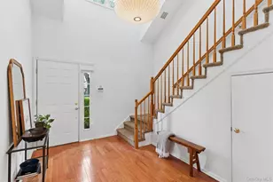 147 Pond View Dr, Port Washington, NY 11050 - Photo 6