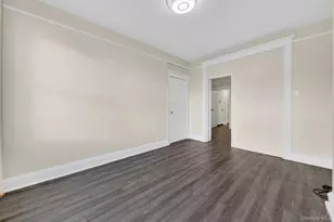 74 Oak St, Yonkers, NY 10701 - Photo 14