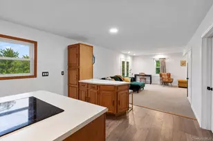 28 Beaver Brook Rd, New Windsor, NY 12553 - Photo 6