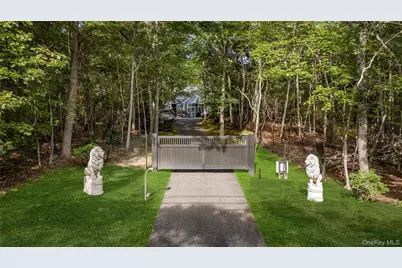 956 Millstone Road, Sag Harbor, NY 11963 - Photo 2