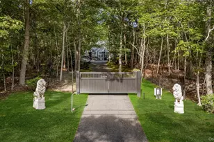 956 Millstone Rd, Sag Harbor, NY 11963 - Photo 2