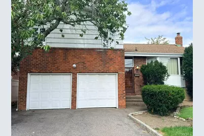 925 Northern Boulevard, Baldwin, NY 11510 - Photo 1