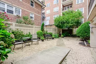 740 E Broadway, Long Beach, NY 11561 - Photo 20