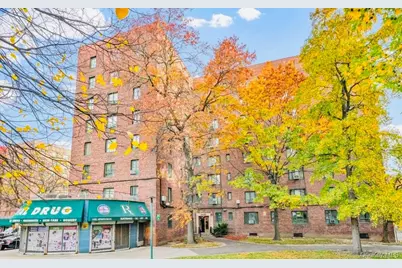 1504 Metropolitan Avenue #4H, Bronx, NY 10462 - Photo 1