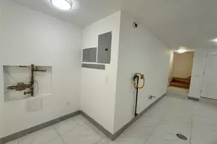1604 Robertson Pl, Bronx, NY 10465 - Photo 28