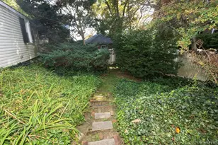 46 Pilot St, Bronx, NY 10464 - Photo 36