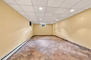 57 E Margin Rd, Ridge, NY 11961 - Photo 32