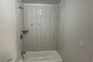8-03 Astoria Blvd, Astoria, NY 11102 - Photo 4
