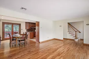73 Anndom Ct, North Babylon, NY 11703 - Photo 6