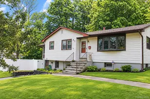 1 Timberly Dr, Goshen, NY 10924 - Photo 2