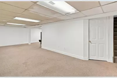 1024 Howells Road, Bay Shore, NY 11706 - Photo 14