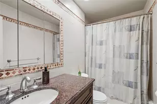15 Elmwood Ln, Syosset, NY 11791 - Photo 22