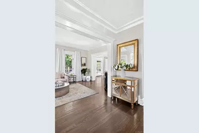 444 Lakeview Avenue, Rockville Centre, NY 11570 - Photo 4