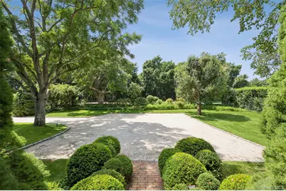810 David Whites Lane, Southampton, NY 11968 - Photo 4
