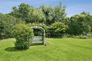 810 David Whites Ln, Southampton, NY 11968 - Photo 36