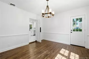 304 Kilburn Rd S, Garden City, NY 11530 - Photo 14