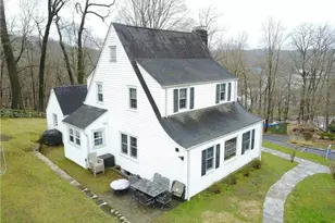 15 Beacon Hill Rd, Ardsley, NY 10502 - Photo 2