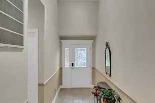 11 Tina Ln, Mount Sinai, NY 11766 - Photo 4
