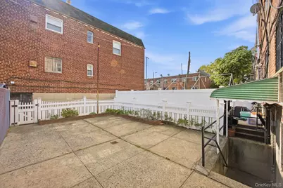 10120 Flatlands Avenue, Brooklyn, NY 11236 - Photo 22