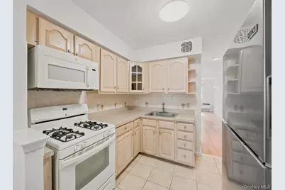 10120 Flatlands Avenue, Brooklyn, NY 11236 - Photo 12