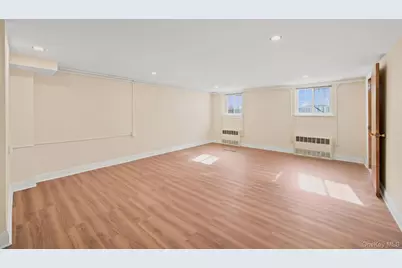 10120 Flatlands Avenue, Brooklyn, NY 11236 - Photo 18
