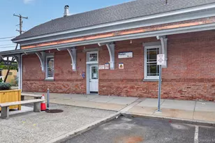 317 Main St, Roslyn, NY 11576 - Photo 24