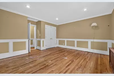 317 Main Street #C, Roslyn, NY 11576 - Photo 10