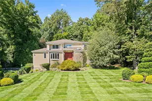 37 Pheasant Run Rd, Pleasantville, NY 10570 - Photo 36