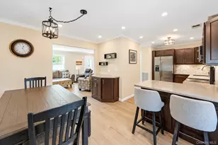 2 Adams Commons, Yaphank, NY 11980 - Photo 12