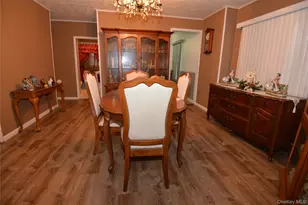7 S Bay Ave, Freeport, NY 11520 - Photo 10