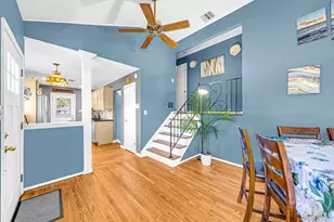 833 N Fulton Ave, Lindenhurst, NY 11757 - Photo 4