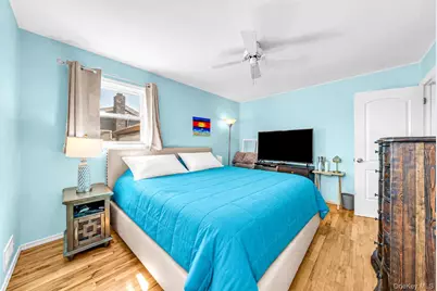 833 N Fulton Avenue, Lindenhurst, NY 11757 - Photo 14