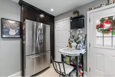 11 Belt Street, North Bellmore, NY 11710 - Photo 6