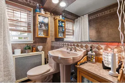 11 Belt Street, North Bellmore, NY 11710 - Photo 18