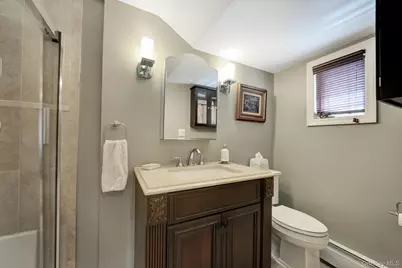113 N Lewis Avenue, Lindenhurst, NY 11757 - Photo 28