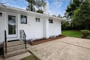 21 Dewey Rd, Commack, NY 11725 - Photo 30