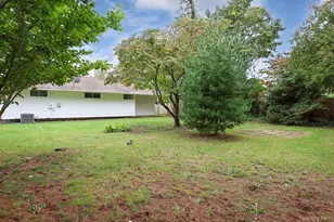 21 Dewey Rd, Commack, NY 11725 - Photo 34