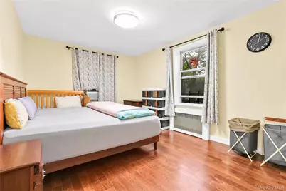 26-25 Union Street #1C, Flushing, NY 11354 - Photo 6