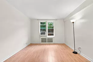 75-10 Yellowstone Blvd, Rego Park, NY 11374 - Photo 18