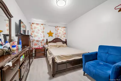1609 Colden Avenue, Bronx, NY 10462 - Photo 18
