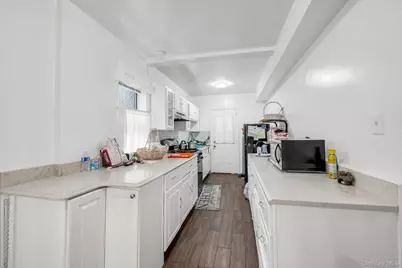 1609 Colden Avenue, Bronx, NY 10462 - Photo 16