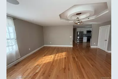 [Address not provided], Jamaica, NY 11434 - Photo 8