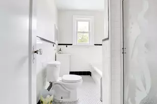 85-32 66th Ave, Rego Park, NY 11374 - Photo 28