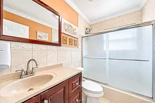 58 Morton St, Brentwood, NY 11717 - Photo 12