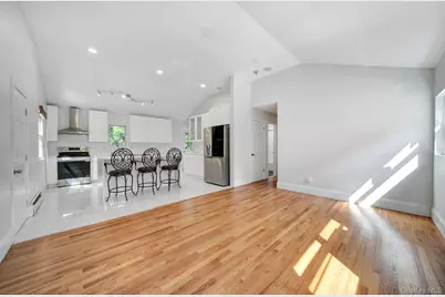 75 Whiskey Road, Coram, NY 11727 - Photo 24