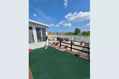 160-41 99th Street, Howard Beach, NY 11414 - Photo 8