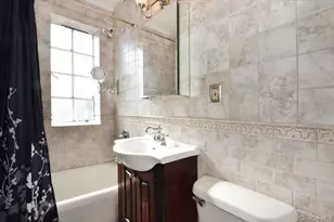 38-30 Douglaston Pkwy, Douglaston, NY 11363 - Photo 14